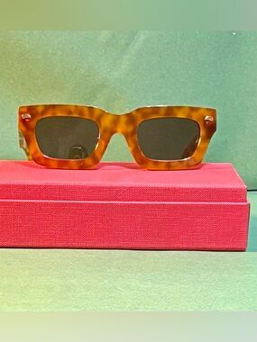 Cherry LA Honey Tortoise Acetate Sunglasses Made in Japan Retro Rectangl…
